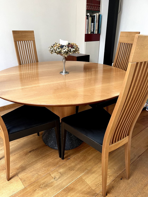 Image 1 of 4 Design Eetkamer Stoelen Met Ronde Tafel En Extra Tussenblad