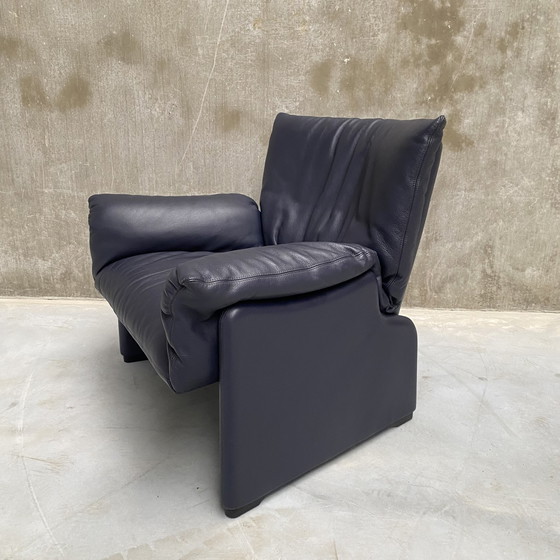 Image 1 of Cassina Palmaria Leren Fauteuil design Vico Magistretti