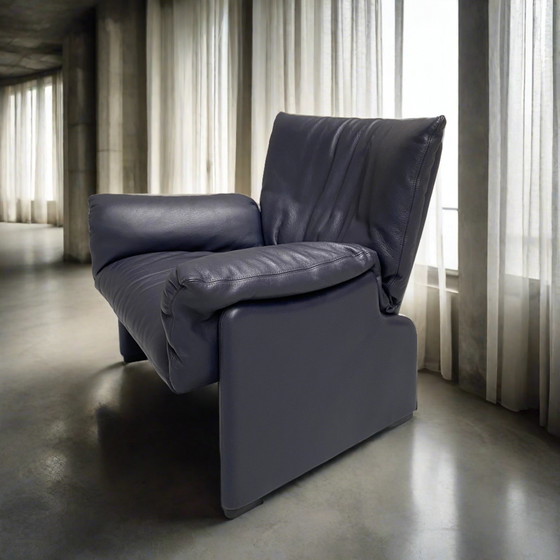 Image 1 of Cassina Palmaria Leren Fauteuil design Vico Magistretti