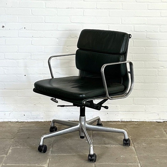 Image 1 of Eames EA 217 Bureaustoel, Authentiek Vintage Design van Vitra