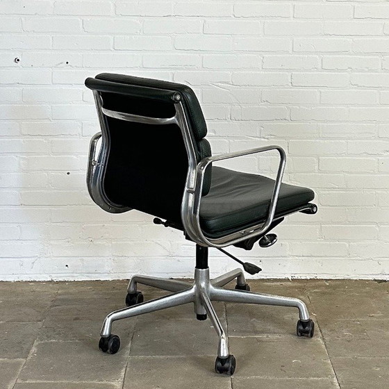 Image 1 of Eames EA 217 Bureaustoel, Authentiek Vintage Design van Vitra