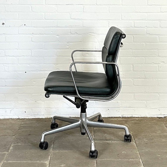 Image 1 of Eames EA 217 Bureaustoel, Authentiek Vintage Design van Vitra