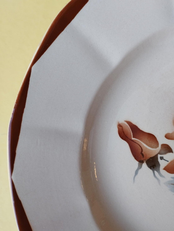 Image 1 of Digoin Sarreguemines-Tafelgerei-Antiek Servies-Deel van Vorm-Serveerbord-Zeer Groot Bord-Roze - D : 27.50 Cm