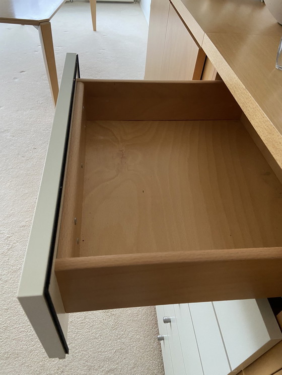 Image 1 of Leolux Hoog Dressoir Licht Eikenhout