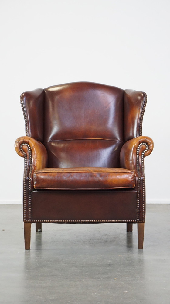 Image 1 of Oorfauteuil Gemaakt Van Schapenleer