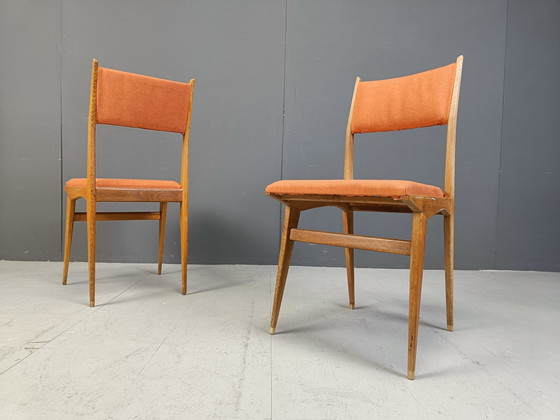 Image 1 of Mid Century Italiaanse eetkamerstoelen, 1950S