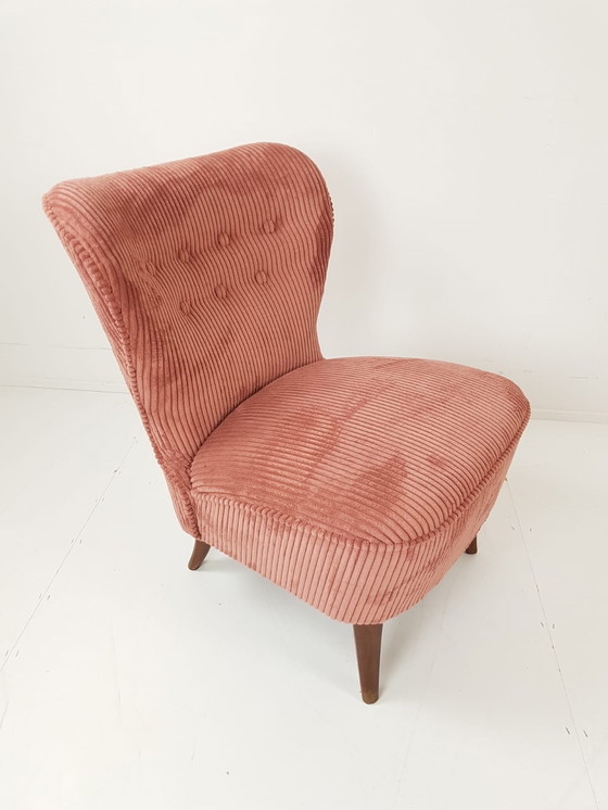 Image 1 of Artifort Theo Ruth Cocktailstoeltje | Clubfauteuil Roze Rib