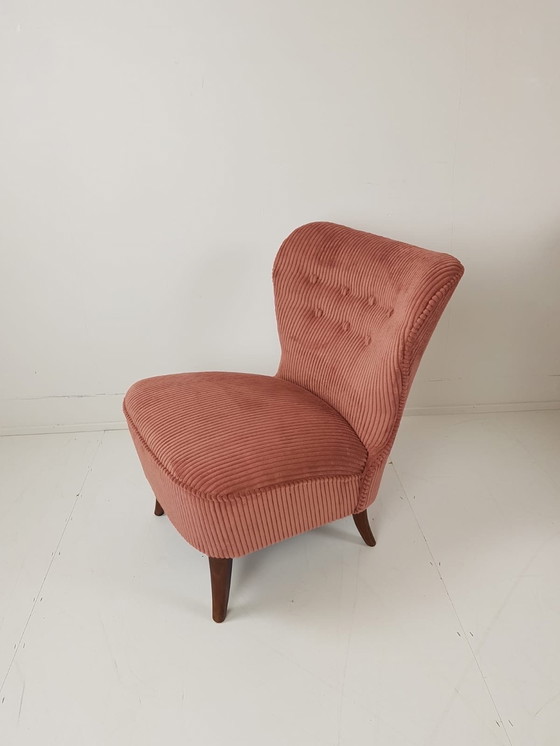 Image 1 of Artifort Theo Ruth Cocktailstoeltje | Clubfauteuil Roze Rib