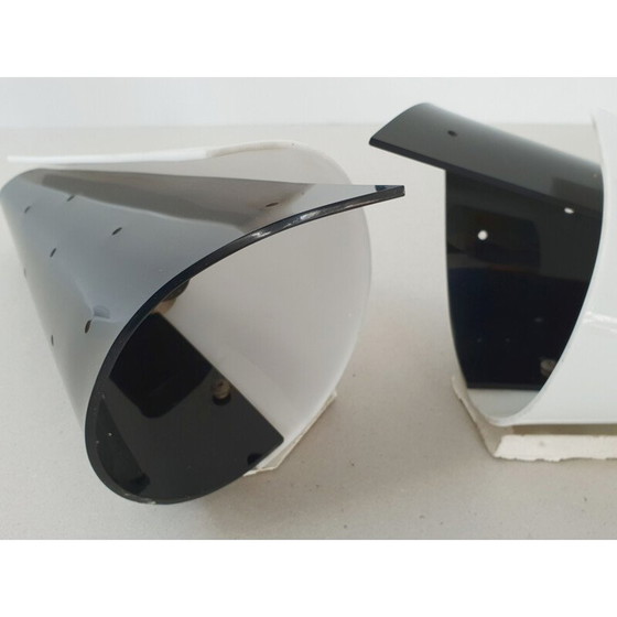 Image 1 of Paar vintage wandlampen van plexiglas, 1950