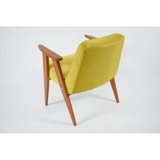 Image 1 of Vintage Fauteuil 366 ontworpen door beroemde J. Chierowski geel fluweel 1962