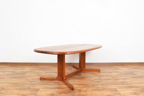 Image 1 of Mid Century Deense Teakhouten Salontafel van Dyrlund, 1970S