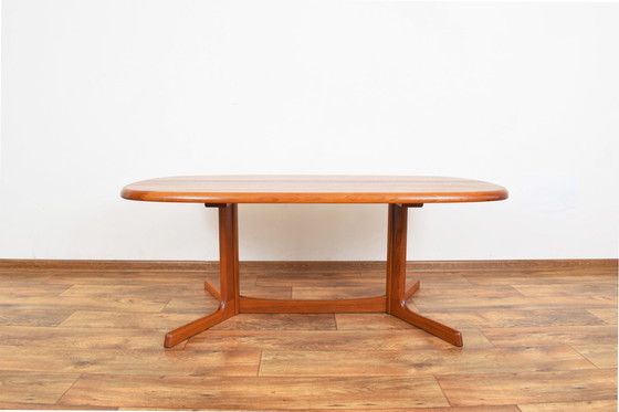 Image 1 of Mid Century Deense Teakhouten Salontafel van Dyrlund, 1970S