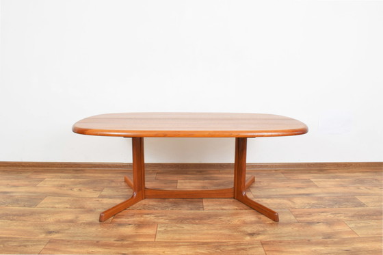 Image 1 of Mid Century Deense Teakhouten Salontafel van Dyrlund, 1970S