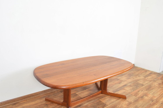 Image 1 of Mid Century Deense Teakhouten Salontafel van Dyrlund, 1970S