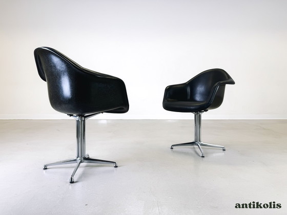 Image 1 of 8x La Fonda Mid Century Stoelen Herman Miller Charles & Ray Eames Glasvezel