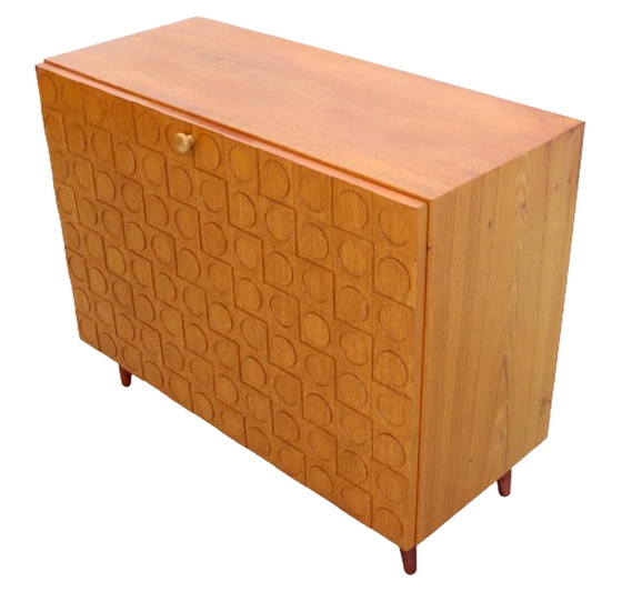 Image 1 of Klepkastje kast 'Wijngaarden' vintage