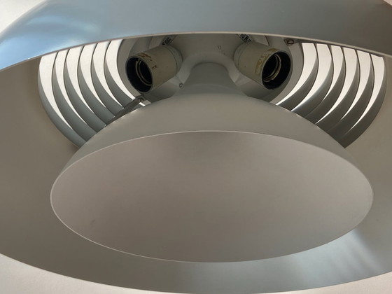 Image 1 of Louis Poulsen AJ Royal Hanger Grijs Arne Jacobsen Lamp