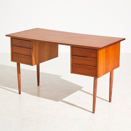 Vintage Deens teakhouten bureau, 1970