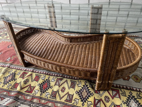 Image 1 of Vintage Rattan Glazen Salontafel