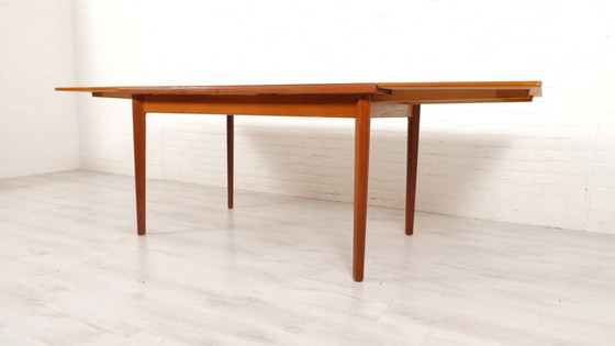 Image 1 of Vintage Eettafel | Uitschuifbaar | Teak | 130 Cm