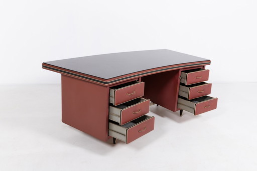 Gebogen bureau uit 1950 van Umberto Mascagni, Italië