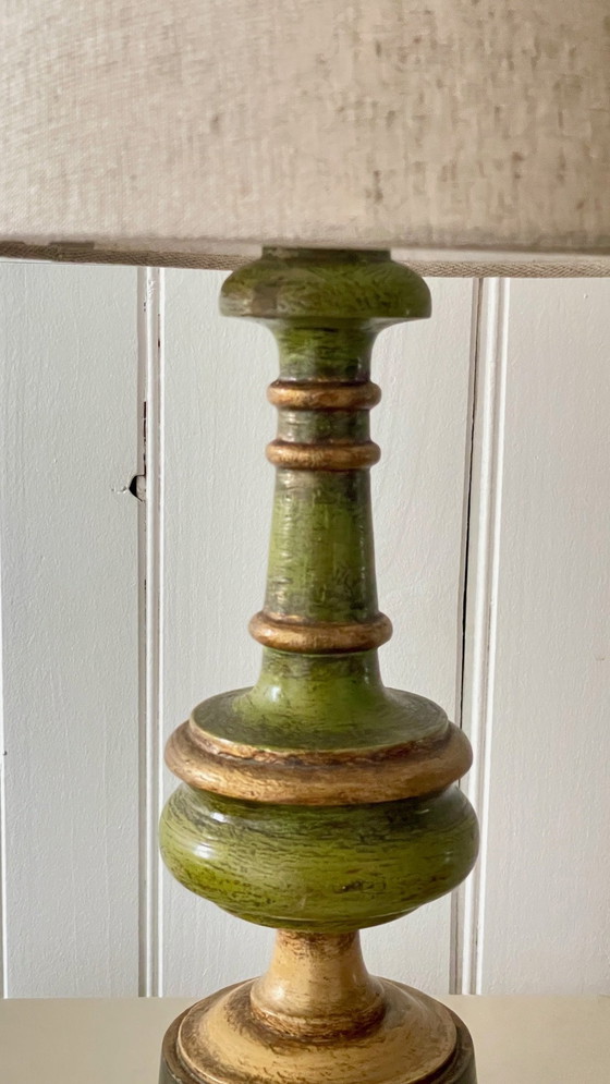 Image 1 of Vintage Houtgedraaide Chique Gouden Lamp
