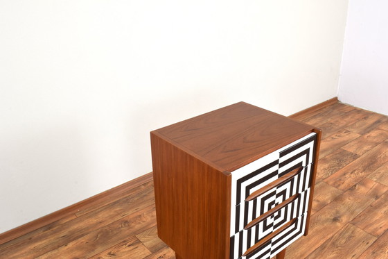 Image 1 of Mid Century Op-Art Met de hand beschilderd Deens teakhouten ladekastje, 1960S.