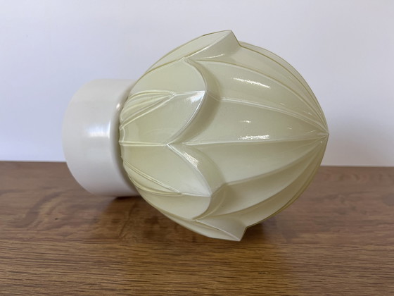 Image 1 of Vintage Crème Art Deco Plafondlamp Jaren Dertig Tulp