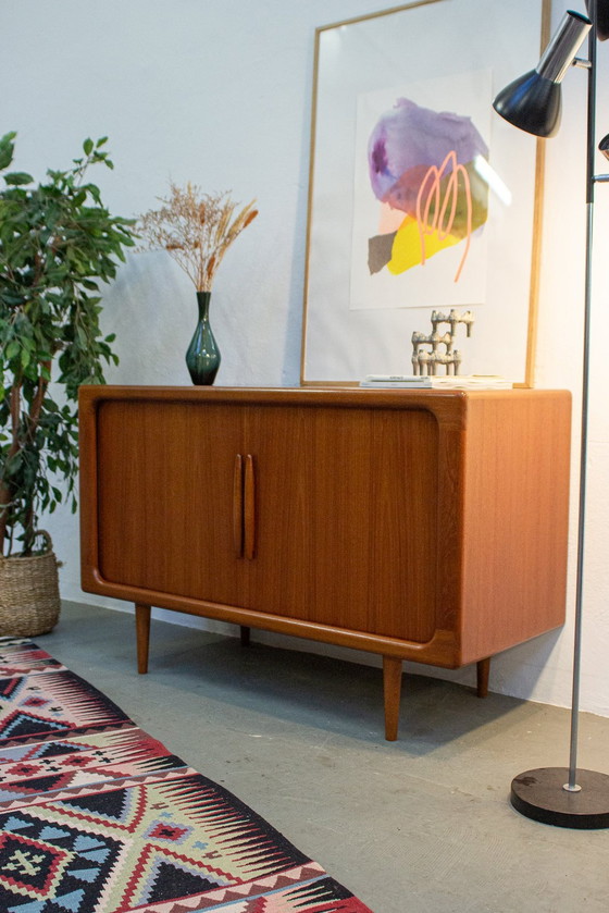 Image 1 of Vintage Dyrlund teakhouten ladekast dressoir