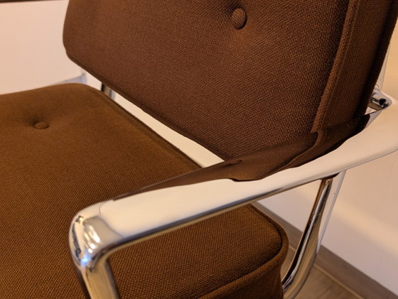 Image 1 of Herman Miller Eames Bureaustoel