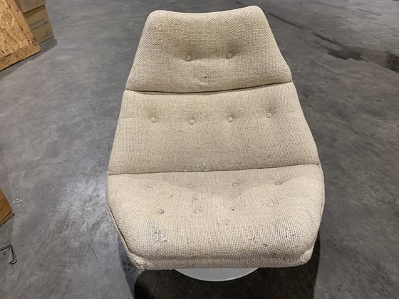 Image 1 of Artifort F511 draaifauteuil - opknapper