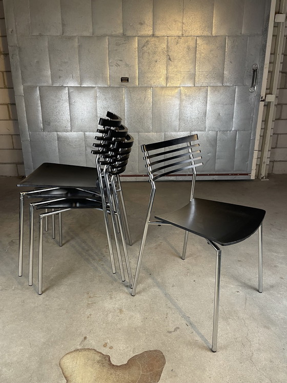 Image 1 of 4X Radius Chair By Thore Lassen & Soren Nielsen (Zwart)