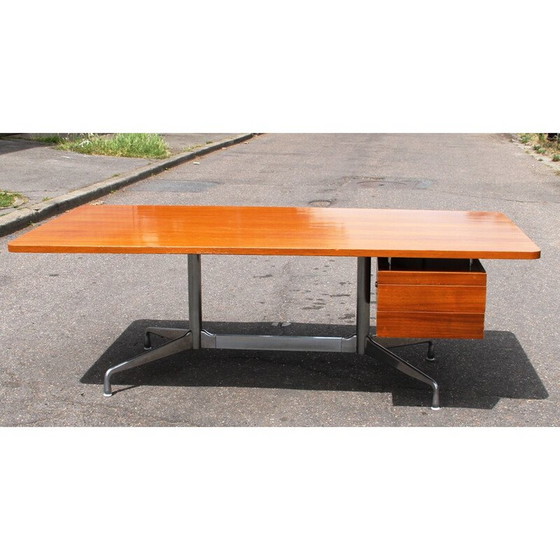 Image 1 of Vintage bureau in gelakt massief hout en verchroomd aluminium van Charles en Ray Eames