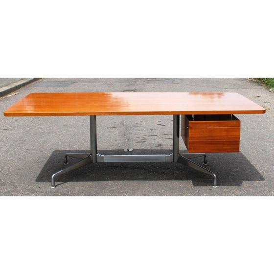 Image 1 of Vintage bureau in gelakt massief hout en verchroomd aluminium van Charles en Ray Eames