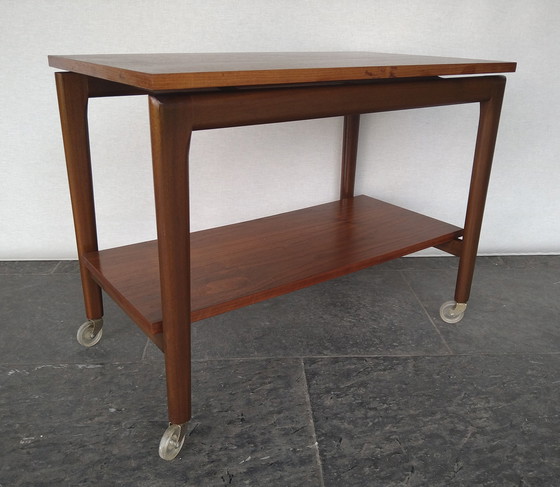 Image 1 of Scandinavisch teakhouten vintage serveerwagen