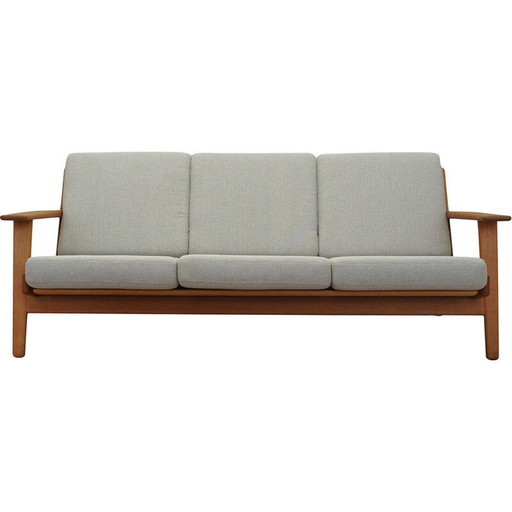 Vintage eiken bank van Hans J. Wegner voor Getama, jaren 1960