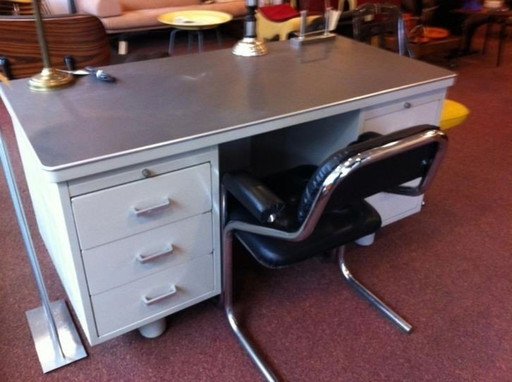 Retro Metalen Stalen Fifties Gispen Bureau Desk Dubbel Voetstuk