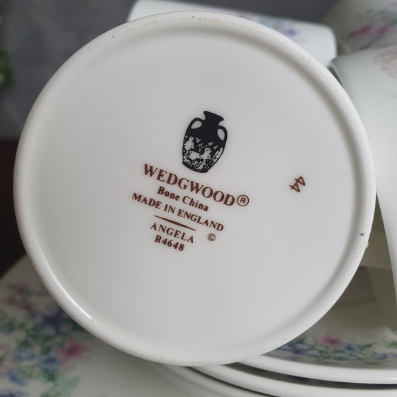 Image 1 of Wedgewood Bone China Angela Servies 17-Delig