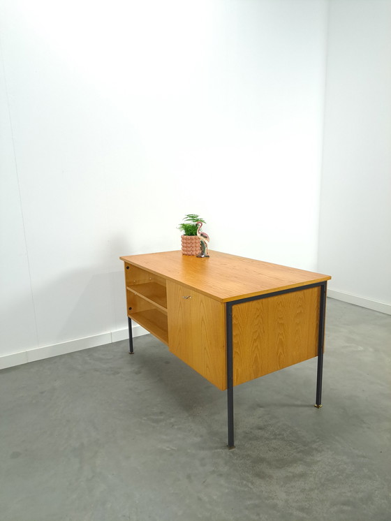 Image 1 of Fineer Hellerau Design Vrijstaand Bureau Met Lades