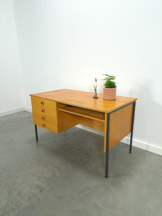 Image 1 of Fineer Hellerau Design Vrijstaand Bureau Met Lades