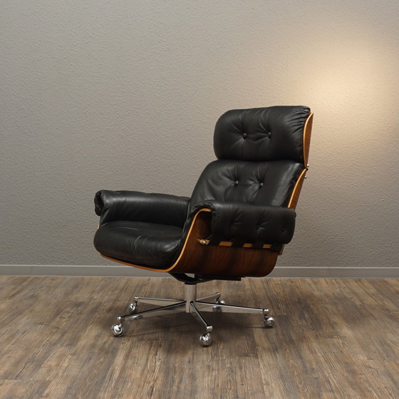 Image 1 of Stoll Giroflex vintage fauteuil leer palissander