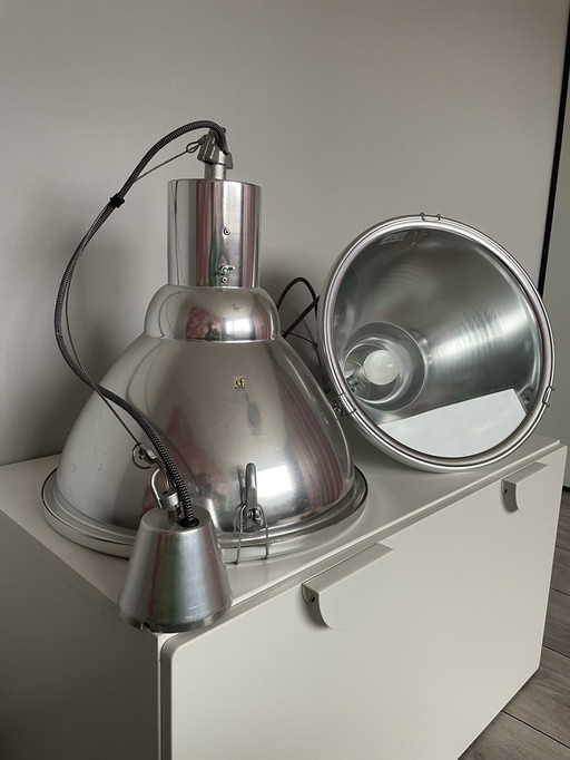 Ef Frantzen Lampset 2 Stuks Hanglampen Aluminium.