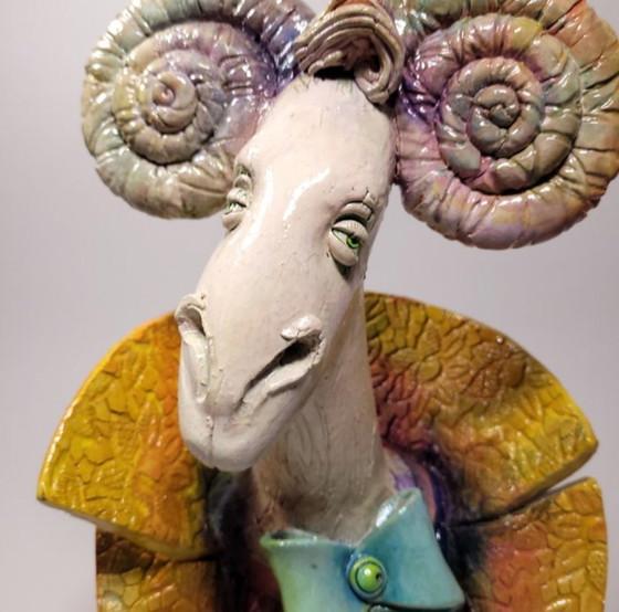 Image 1 of Sculptuur ´Aries´ Van De Hand Van Anna Plonka.