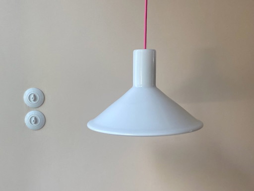 Vintage "P & T" opaal glazen hanglamp door Michael Bang voor Holmegaard, Denemarken 1970