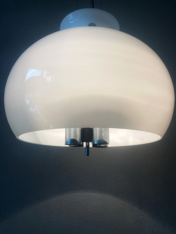 Image 1 of Glashütte Limburg opaline hanglamp