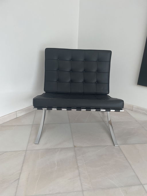 Knoll Barcelona chair