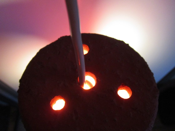 Image 1 of Mid Century Duitse  Grote Cilindrische Gebroken Rood-Oranje Lamp - Jaren '70 