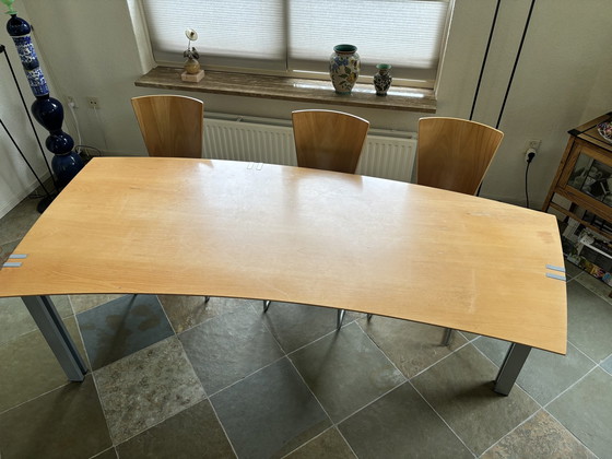 Image 1 of Harvink Tafel Tobio & 6 Memphis Milano Stoelen