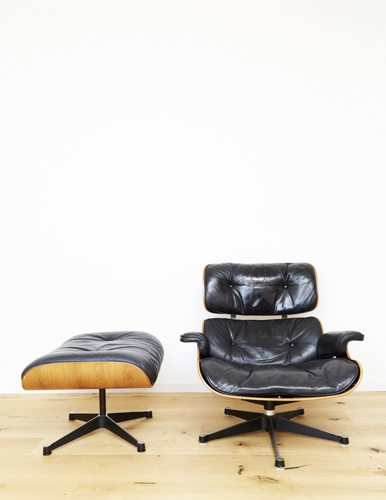 Image 1 of Charles & Ray Eames Loungestoel & Ottoman Voor Herman Miller