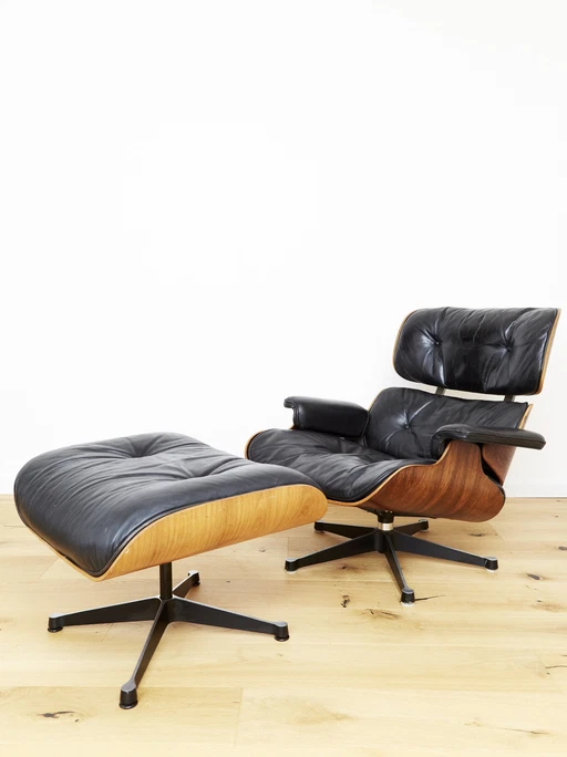 Charles & Ray Eames Loungestoel & Ottoman Voor Herman Miller